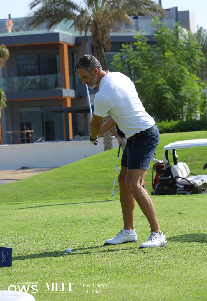 Golfer ready to swing